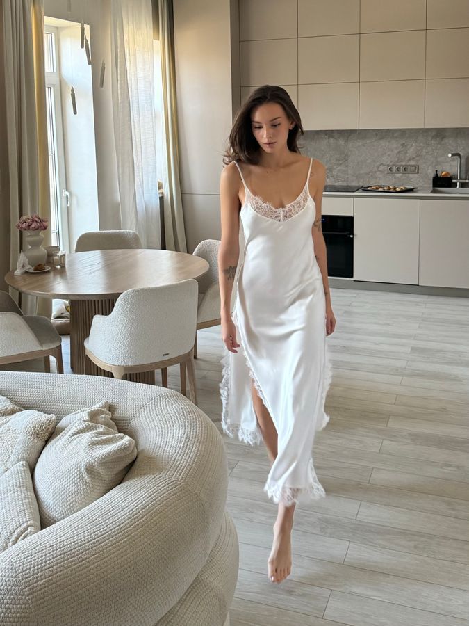 Slip Dress в молочному кольорі